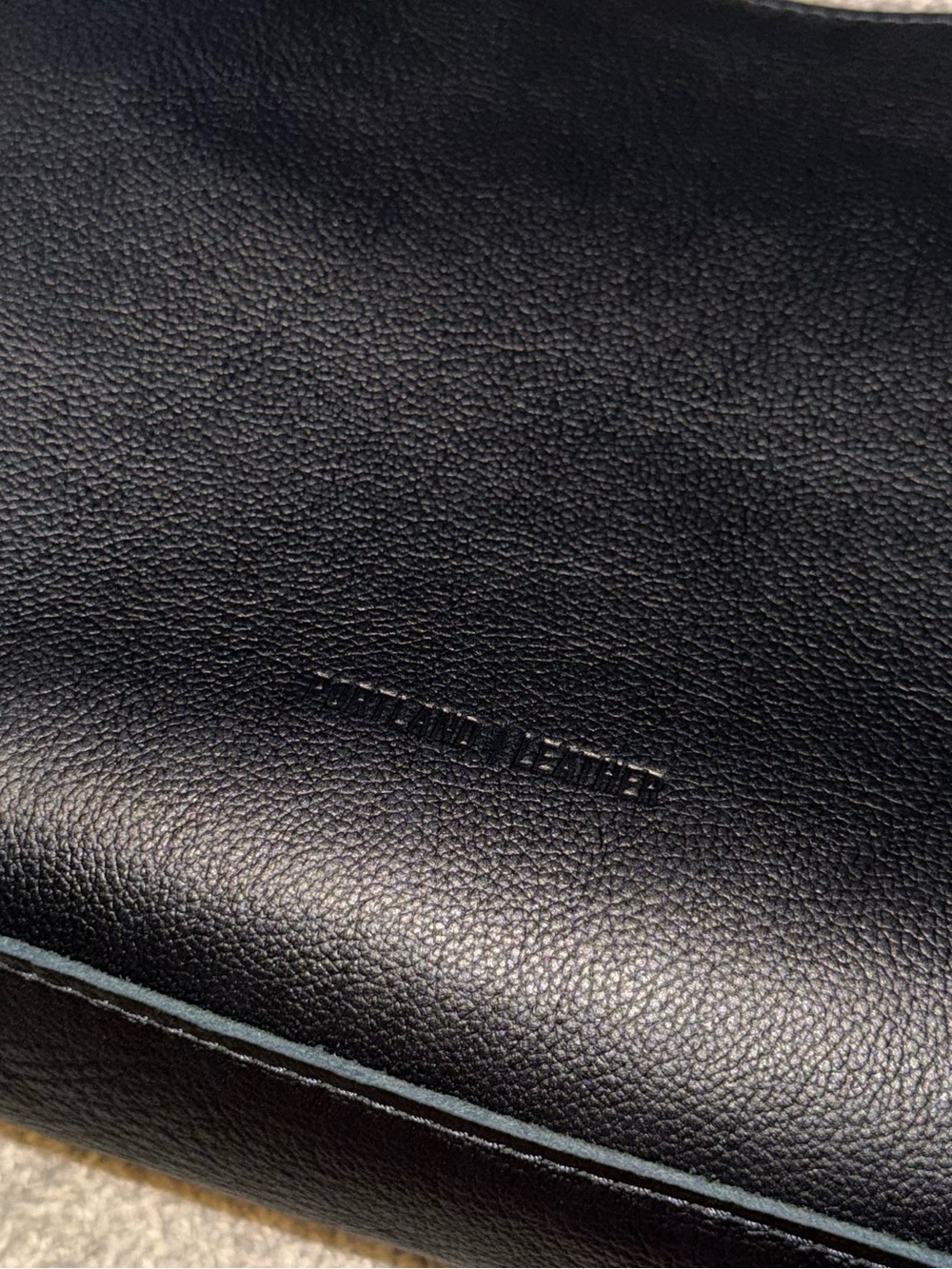 Portland Leather Aspen Shoulder Bag Black LARGE - Picture 9 of 10